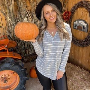 SHOP THE MINT Gray & white hoodie